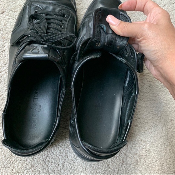 Louis Vuitton Mens Black Slalom Sneaker - Picture 6 of 8